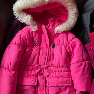 Oshkosh girls puffer jacket 2T